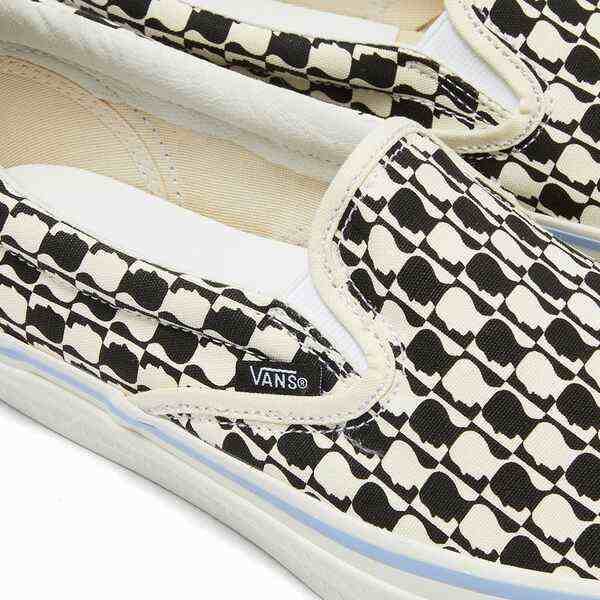 是非おすすめのアイテムです【おまけ付き】Brain Dead Vans OG Slip-On