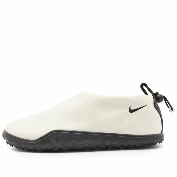 ナイキ メンズ スニーカー シューズ Nike ACG Moc Whiteの通販はau PAY