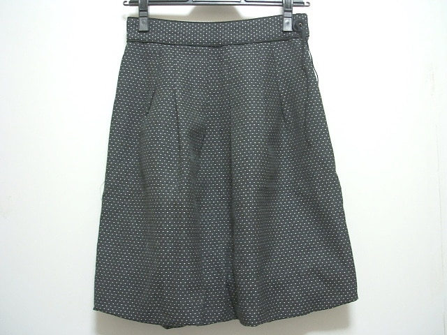 ロイスクレヨン Lois Crayon バルーンスカート サイズm レディース 黒 白 中古 の通販はau Pay マーケット ブランディア Au Wowma 店