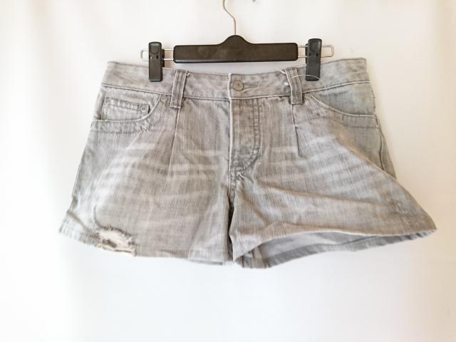 ロイスクレヨン Lois Crayon ジーンズ サイズm レディース グレー ショートパンツ ダメージ加工 中古 の通販はau Pay マーケット ブランディア Au Pay マーケット店