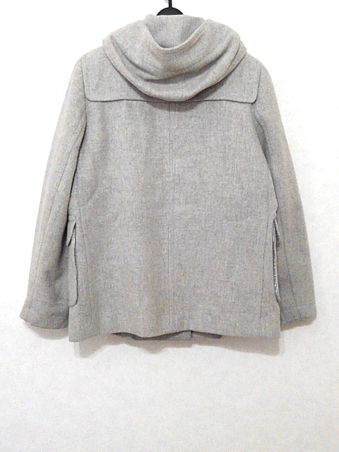 ポンポネット Pom Ponette ダッフルコート サイズl 160 レディース ライトグレー 子供服 冬物 中古 の通販はau Pay マーケット ブランディア Au Pay マーケット店