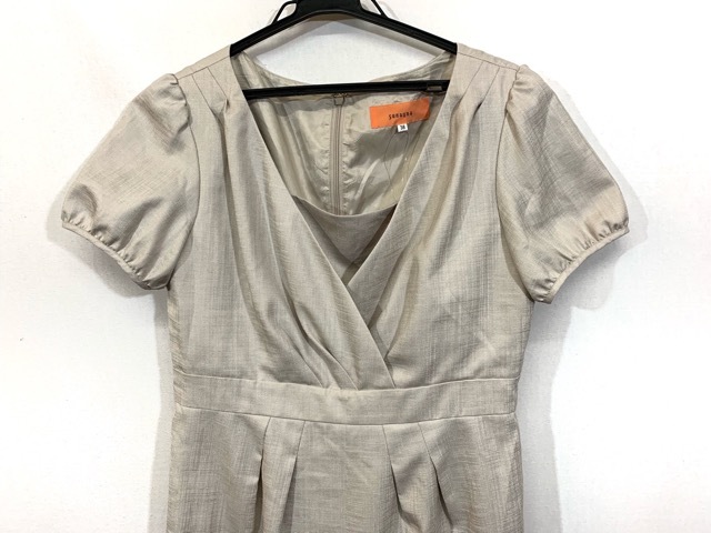 スーナウーナ Sunauna ワンピース サイズ38 M レディース ベージュ 中古 の通販はau Wowma 還元祭クーポン対象 ブランディア Au Wowma 店