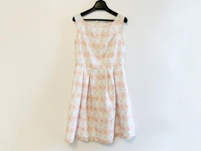 デビュードフィオレ Debut De Fiore ワンピース サイズ38 M レディース 白 ピンク ライトグレー 花柄 ボーダー 中古 0422の通販はau Pay マーケット ブランディア Au Pay マーケット店