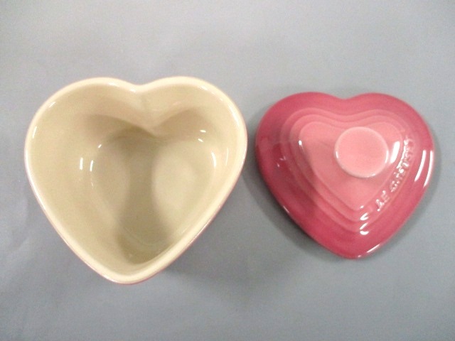 ルクルーゼ Le Creuset 食器 レディース 新品同様 ピンク ハート ココット 陶器 中古 0624の通販はau Pay マーケット ブランディア Au Pay マーケット店