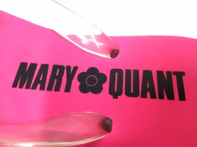 マリークワント Mary Quant ビーチサンダル レディース クリア 黒 ピンク フラワー ラバー ポリウレタン 中古 の通販はau Pay マーケット ブランディア Au Pay マーケット店