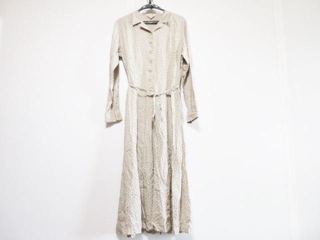 フォーティーファイブアールピーエム 45rpm ワンピース サイズm レディース ベージュ 黒 シャツワンピ ドット柄 Studio 中古 0407の通販はau Pay マーケット ブランディア Au Pay マーケット店