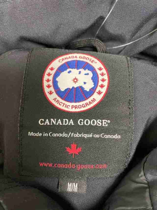 カナダグース Canada Goose ダウンジャケット サイズm メンズ 美品 カムループス 4078jm 黒 冬物 中古 08の通販はau Pay マーケット ブランディア Au Pay マーケット店