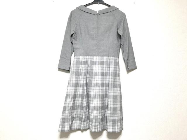 ヨークランド Yorkland ワンピース サイズ7ar S レディース 美品 グレー 白 チェック柄 中古 0523の通販はau Pay マーケット ブランディア Au Wowma 店
