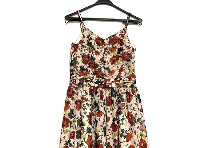 ロイスクレヨン Lois Crayon ワンピース サイズm レディース ベージュ レッド マルチ 花柄 中古 0118の通販はau Pay マーケット ブランディア Au Pay マーケット店