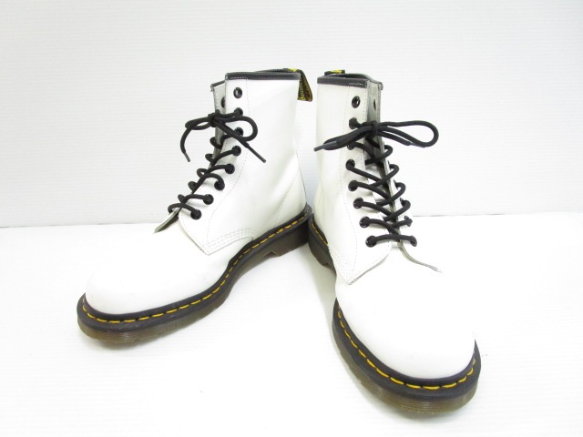 ドクターマーチン Dr Martens ショートブーツ メンズ 白 黒 レザー 中古 0305の通販はau Pay マーケット ブランディア Au Wowma 店