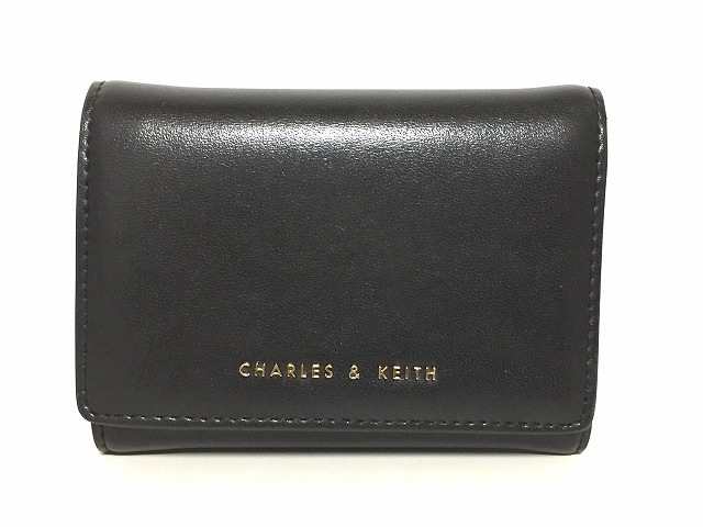 チャールズアンドキース Charles Keith Wホック財布 レディース 黒 レザー 中古 0327の通販はau Pay マーケット ブランディア Au Pay マーケット店