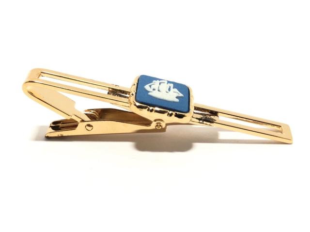 ウェッジウッド Wedg Wood ネクタイピン レディース 美品 金属素材 陶器 ゴールド ライトブルー 白 中古 0509の通販はau Pay マーケット ブランディア Au Pay マーケット店