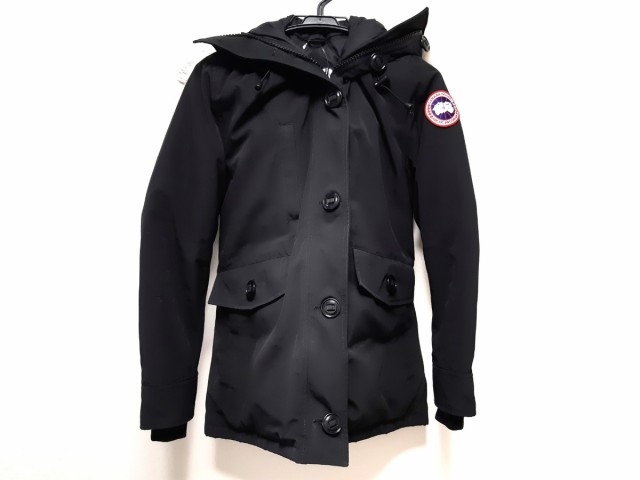 カナダグース Canada Goose ダウンジャケット サイズs レディース 2300jl 黒 アイボリー ジップアップ ファー 冬物 中古 0403の通販はau Pay マーケット ブランディア Au Pay マーケット店