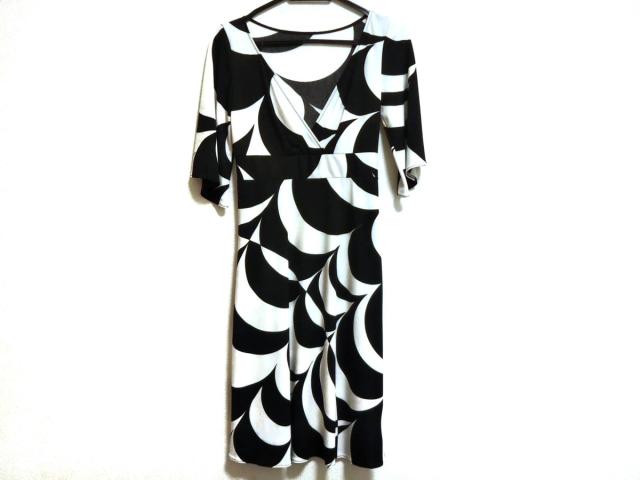 ピンキー ダイアン Pinky Dianne ワンピース サイズ36 S レディース 美品 黒 白 中古 0330の通販はau Pay マーケット ブランディア Au Wowma 店