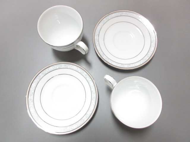 ノリタケ Noritake 食器 レディース 新品同様 白 ライトブルー シルバー カップ ソーサー 2点 陶器 中古 0703の通販はau Pay マーケット ブランディア Au Pay マーケット店