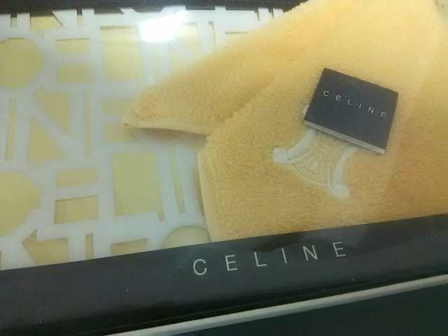 セリーヌ Celine 小物 レディース 新品同様 イエロー マルチ ハンカチ ポーチセット コットン レザー 中古 0704の通販はau Pay マーケット ブランディア Au Pay マーケット店