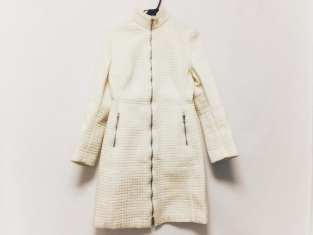 プラダ Prada コート レディース アイボリー 長袖 キルティング 冬 中古 0506の通販はau Pay マーケット ブランディア Au Pay マーケット店