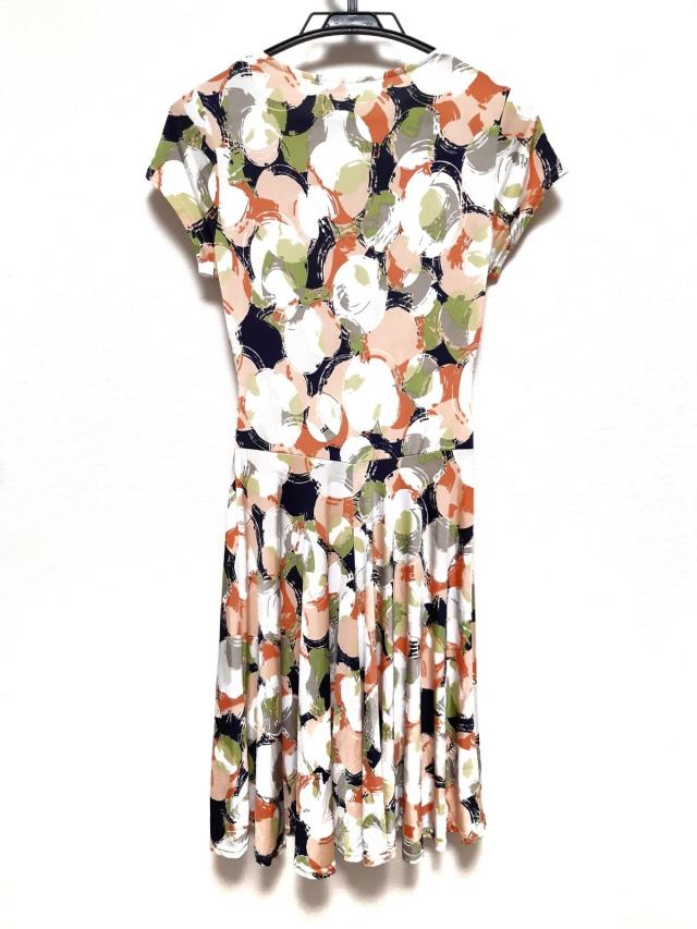 エジェリ Egerie ワンピース レディース 白 オレンジ マルチ ドット柄 中古 0513の通販はau Pay マーケット ブランディア Au Pay マーケット店