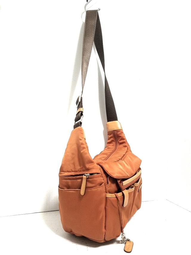 エリーゼ トラン