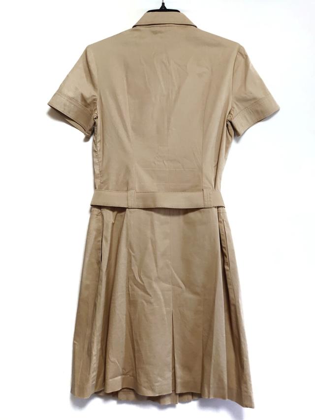 マックスマーラ Max Mara ワンピース サイズ42 M レディース 美品 ベージュ レギュラーカラー 半袖 ひざ丈 中古 0618の通販はau Pay マーケット ブランディア Au Pay マーケット店