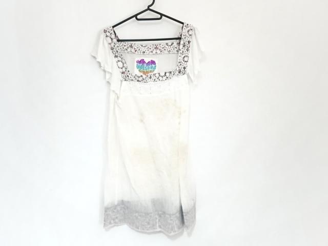 ジーンナッソーズ Jean Nassaus ワンピース レディース アイボリー マルチ 中古 06の通販はau Pay マーケット ブランディア Au Pay マーケット店