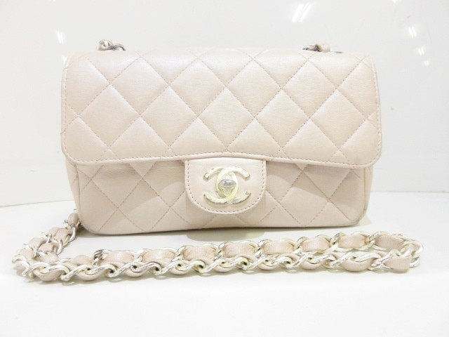 シャネル Chanel ショルダーバッグ レディース ミニマトラッセ ピンクベージュ チェーンショルダー レザー 中古 0627の通販はau Pay マーケット ブランディア Au Pay マーケット店