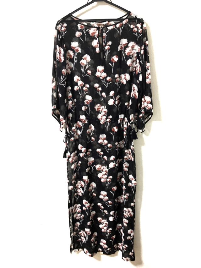 トリーバーチ Tory Burch ワンピース サイズs レディース 美品 黒 白 レッド 花柄 中古 0624の通販はau Pay マーケット ブランディア Au Pay マーケット店