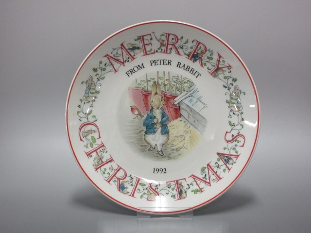 ウェッジウッド 小物 レディース 新品同様 Peter Rabbit 白 マルチ 1992年 イヤープレート クリスマスプレート 陶器 中古 0707の通販はau Pay マーケット ブランディア Au Pay マーケット店