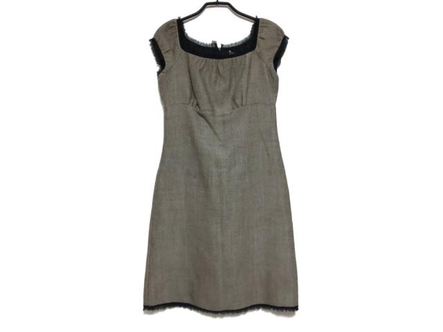 トッカ Tocca ワンピース サイズ4 S レディース ベージュ 黒 中古 0628の通販はau Pay マーケット ブランディア Au Pay マーケット店