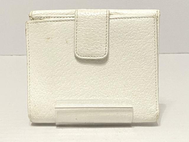 グッチ Gucci 2つ折り財布 レディース 白 レザー 中古 0714の通販はau Pay マーケット ブランディア Au Pay マーケット店