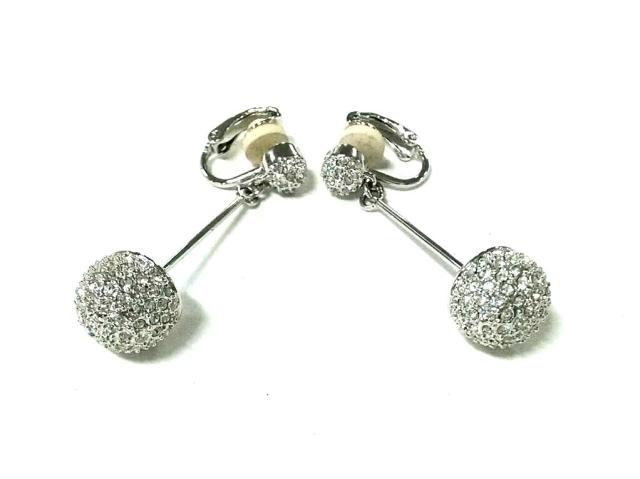 スワロフスキー Swarovski イヤリング レディース 美品 スワロフスキークリスタル 金属素材 シルバー 中古 0812の通販はau Pay マーケット ブランディア Au Pay マーケット店