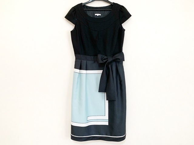 取寄品 To Be Chic トゥービーシック ワンピーススーツ サイズ42 L レディース美品 黒 襟着脱可 50 Off Greenzonwheelz Com