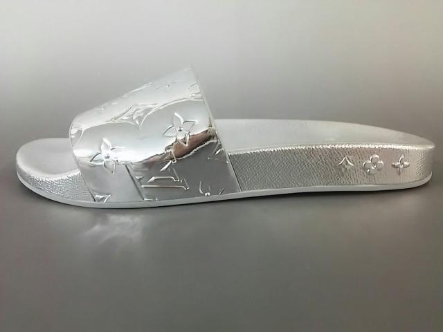 ルイヴィトン Louis Vuitton サンダル 7 メンズ ウォーターフロント ライン ミュール シルバー 型押し加工 ラバー 中古 0709の通販はau Pay マーケット ブランディア Au Pay マーケット店