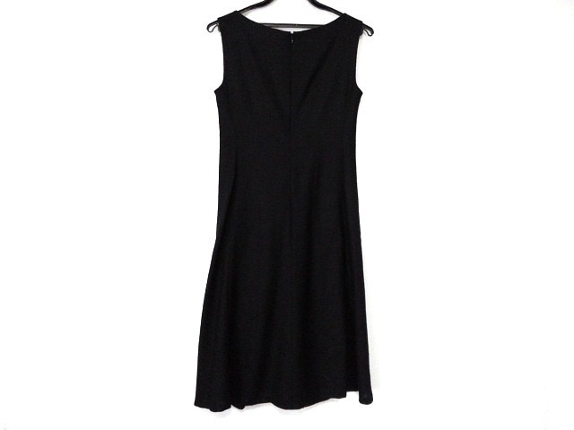 シビラ Sybilla ワンピース サイズm レディース 美品 黒 Vネック ノースリーブ ひざ丈 中古 0716の通販はau Pay マーケット ブランディア Au Pay マーケット店