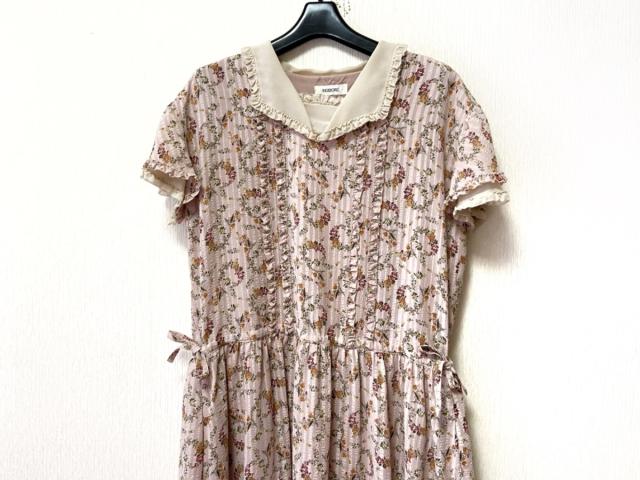 インゲボルグ Ingeborg ワンピース レディース ライトピンク ベージュ マルチ 半袖 ロング 花柄 フリル 中古 0711の通販はau Pay マーケット ブランディア Au Pay マーケット店