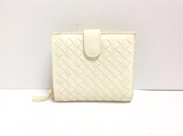 ボッテガヴェネタ Bottega Veneta 2つ折り財布 レディース イントレチャート 白 レザー 中古 0801の通販はau Pay マーケット ブランディア Au Pay マーケット店