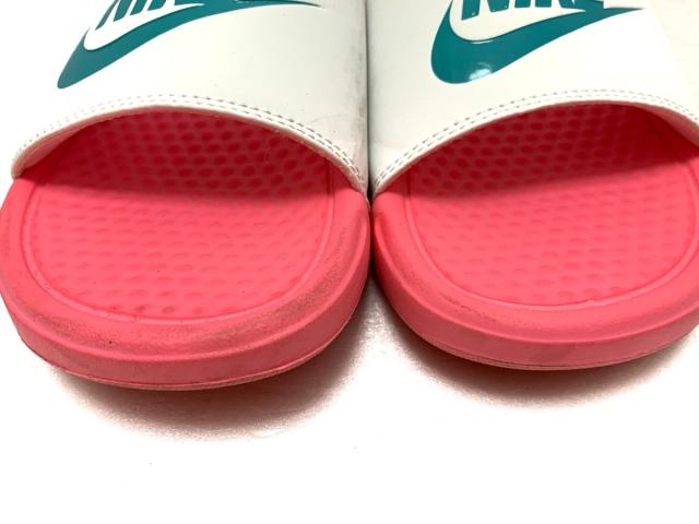 ナイキ Nike サンダル 24 レディース ベナッシ Jdi 3431 616 白 ライトブルー ピンク Pvc 塩化ビニール 中古 0729の通販はau Pay マーケット ブランディア Au Pay マーケット店 ナイキ Nike サンダル 24 レディース ベナッシ Jdi 3431 616 白 ライトブルー ピンク Pvc 塩化ビニール 中古 0729の通販はau Pay マーケット ブランディア Au Pay マーケット店