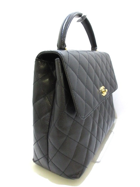 シャネル Chanel ハンドバッグ レディース 台形バッグ マトラッセ A 黒 ゴールド金具 キャビアスキン 中古 0717の通販はau Pay マーケット ブランディア Au Pay マーケット店