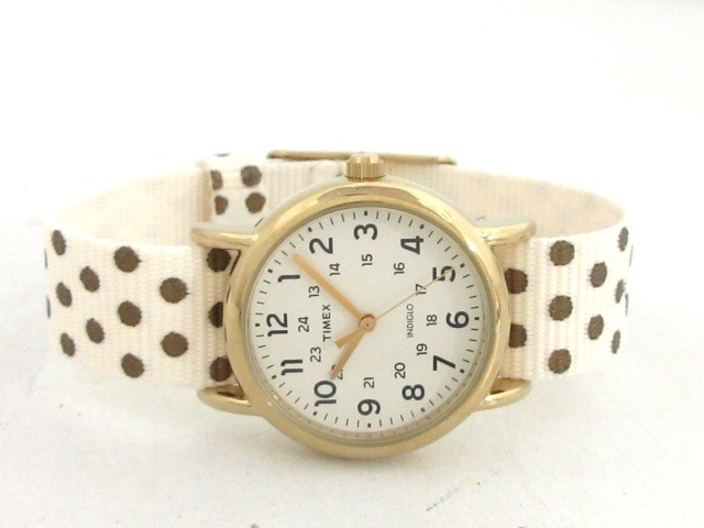 タイメックス Timex 腕時計 美品 Cr1216cell レディース ドット柄 アイボリー 中古 0728の通販はau Pay マーケット ブランディア Au Pay マーケット店