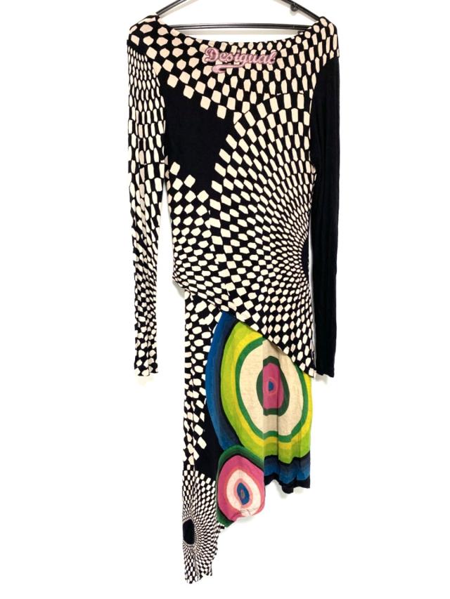 デシグアル Desigual ワンピース サイズxs レディース 黒 ベージュ マルチ クルーネック 長袖 ロング ビーズ 中古 0810の通販はau Pay マーケット ブランディア Au Pay マーケット店