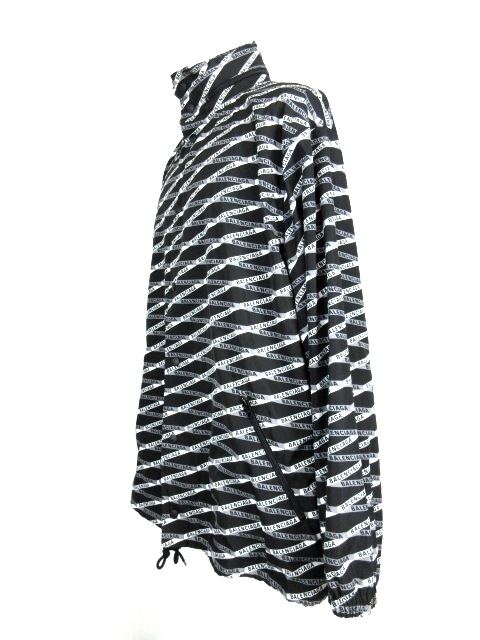 バレンシアガ Balenciaga コート サイズ50 Xl メンズ 黒 白 グレー 春 秋物 モノグラム レインコート 中古 0817の通販はau Pay マーケット ブランディア Au Pay マーケット店