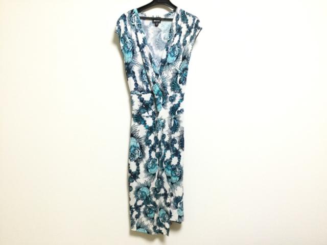 ジャストカヴァリ ワンピース サイズ38 S レディース アイボリー ブルーグリーン ダークネイビー ノースリーブ ミニ 中古 1116の通販はau Pay マーケット ブランディア Au Pay マーケット店