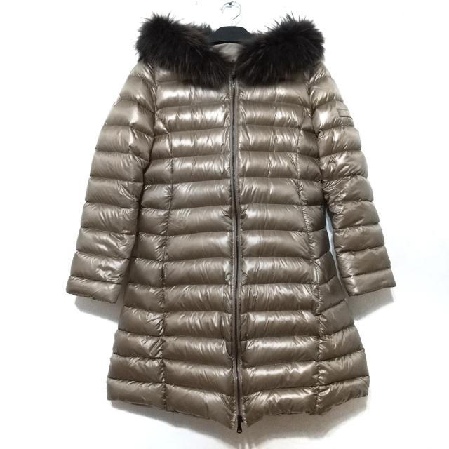 タトラス ダウンコート サイズ04 Xl レディース 美品 Ltata4706 D ゴールド ベージュ 長袖 ファー リバーシブル 冬 中古 の通販はau Pay マーケット ブランディア Au Pay マーケット店
