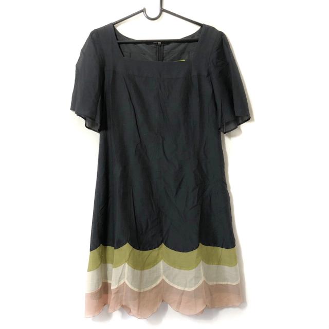 ホコモモラ Jocomomola ワンピース サイズ40 Xl レディース 黒 グリーン マルチ 半袖 ミニ 中古 の通販はau Pay マーケット ブランディア Au Pay マーケット店