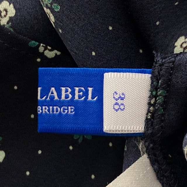 ブルーレーベル　クレストブリッジ　紺のジャケット　38　Mサイズ