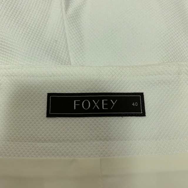 フォクシー FOXEY ショートパンツ サイズ40 M レディース - 白【中古 ...
