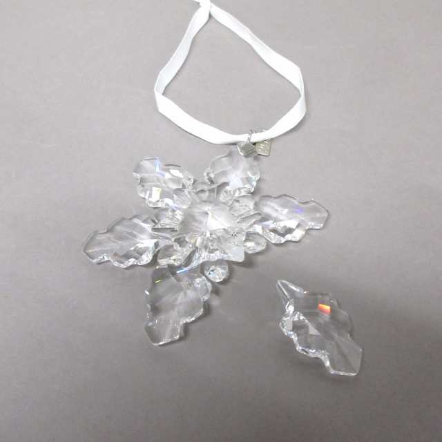 スワロフスキー SWAROVSKI 小物 レディース - クリア×シルバー×白 オーナメント/雪の結晶/CHRISTMAS ORNAMENT  2008【中古】20230927