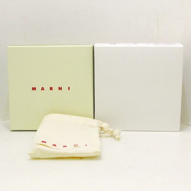 マルニ MARNI 2つ折り財布 レディース 美品 PFMOQ14U13 LV520 ティー