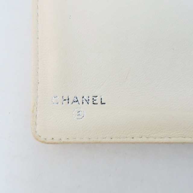 シャネル CHANEL 長財布 レディース マトラッセ アイボリー パンチング