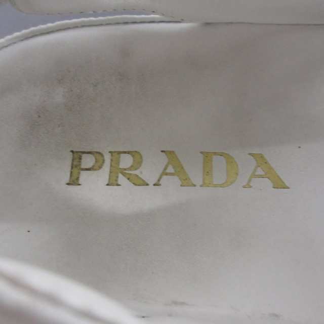 プラダ PRADA サンダル 36 レディース - 白 キルティング ナッパレザー 【中古】20240414